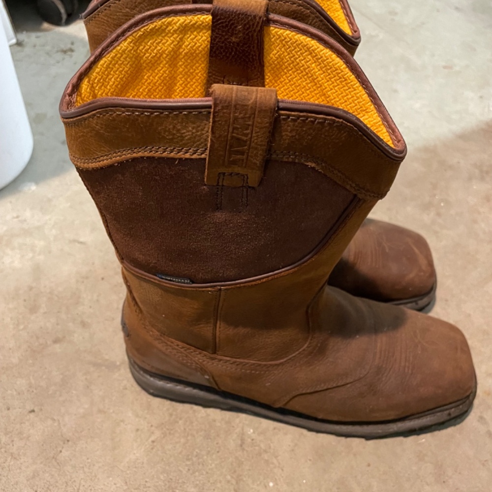 Work Boots - Picture 4 of 4